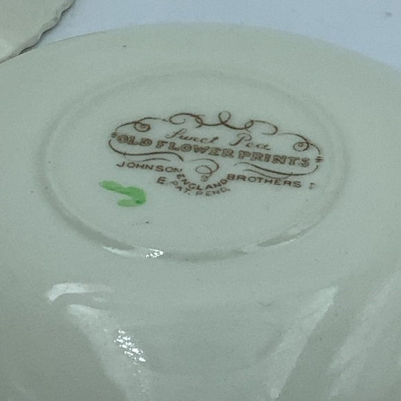 Two Vintage Johnson Brothers Sweet Pea Old Flower Prints Cups and Saucers - Picture 11 of 11